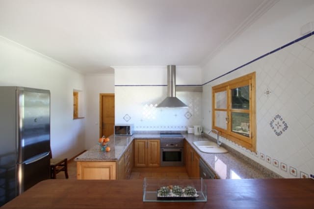 6 soverom Finca/Herregård til leie i Portocolom, Felanitx med svømmebasseng garasje - € 3 700 (Ref: 10147915)