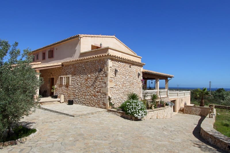 6 quarto Quinta/Casa Rural para arrendar em Portocolom com piscina garagem - 3 700 € (Ref: 10147915)