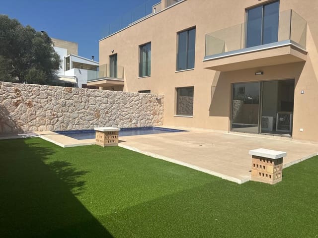 3 makuuhuone Paritalo vuokrattavana paikassa Portocolom, Felanitx mukana uima-altaan 
autotalli - 2 550 € (Ref: 10149335)