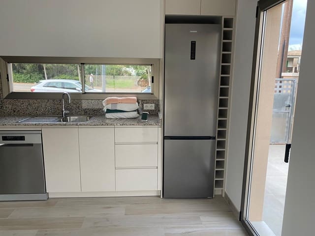 3 makuuhuone Paritalo vuokrattavana paikassa Portocolom, Felanitx mukana uima-altaan 
autotalli - 2 550 € (Ref: 10149335)