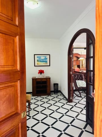 4 slaapkamer Strandappartement te koop in Portocolom, Felanitx met garage - € 670.000 (Ref: 10163522)
