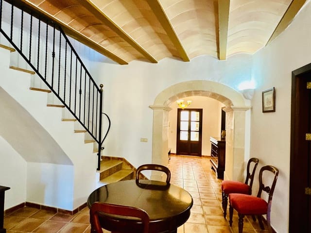 3 bedroom Townhouse for rent in Felanitx with garage - € 1,400 (Ref: 10175591)
