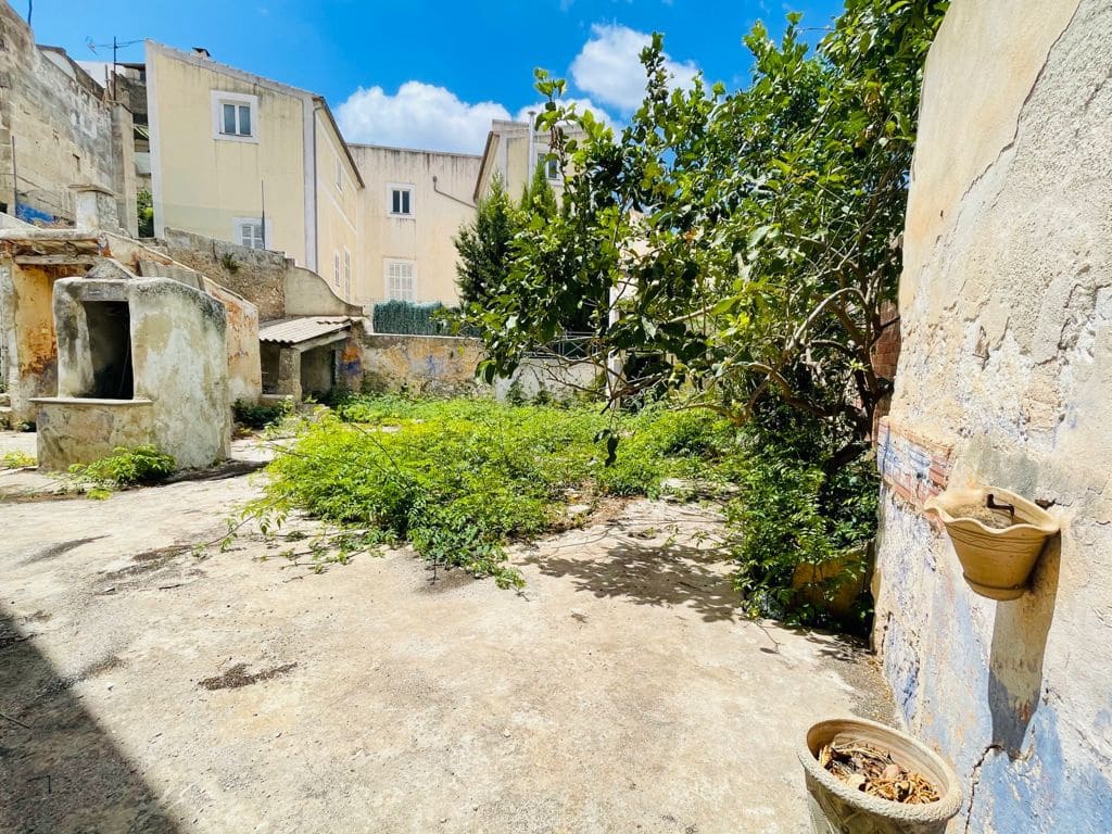 10 soveværelse Byhus til salg i Felanitx med garage - € 635.000 (Ref: 6077926)