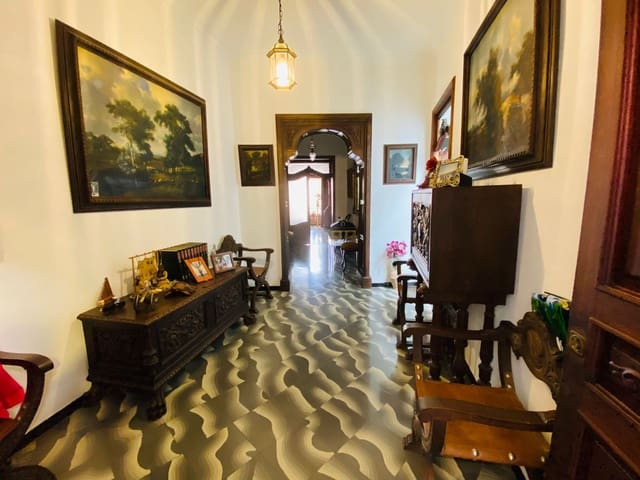 4 soveværelse Byhus til salg i Felanitx med garage - € 636.000 (Ref: 6468346)