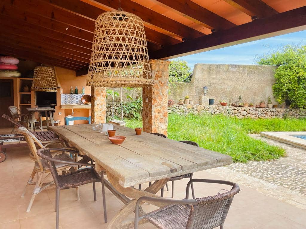 3 quarto Quinta/Casa Rural para venda em Felanitx com piscina garagem - 890 000 € (Ref: 6732928)