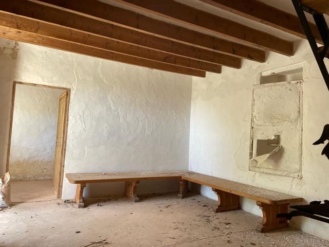 3 soverom Finca/Herregård til salgs i Espinagar, Manacor med garasje - € 690 000 (Ref: 6817070)