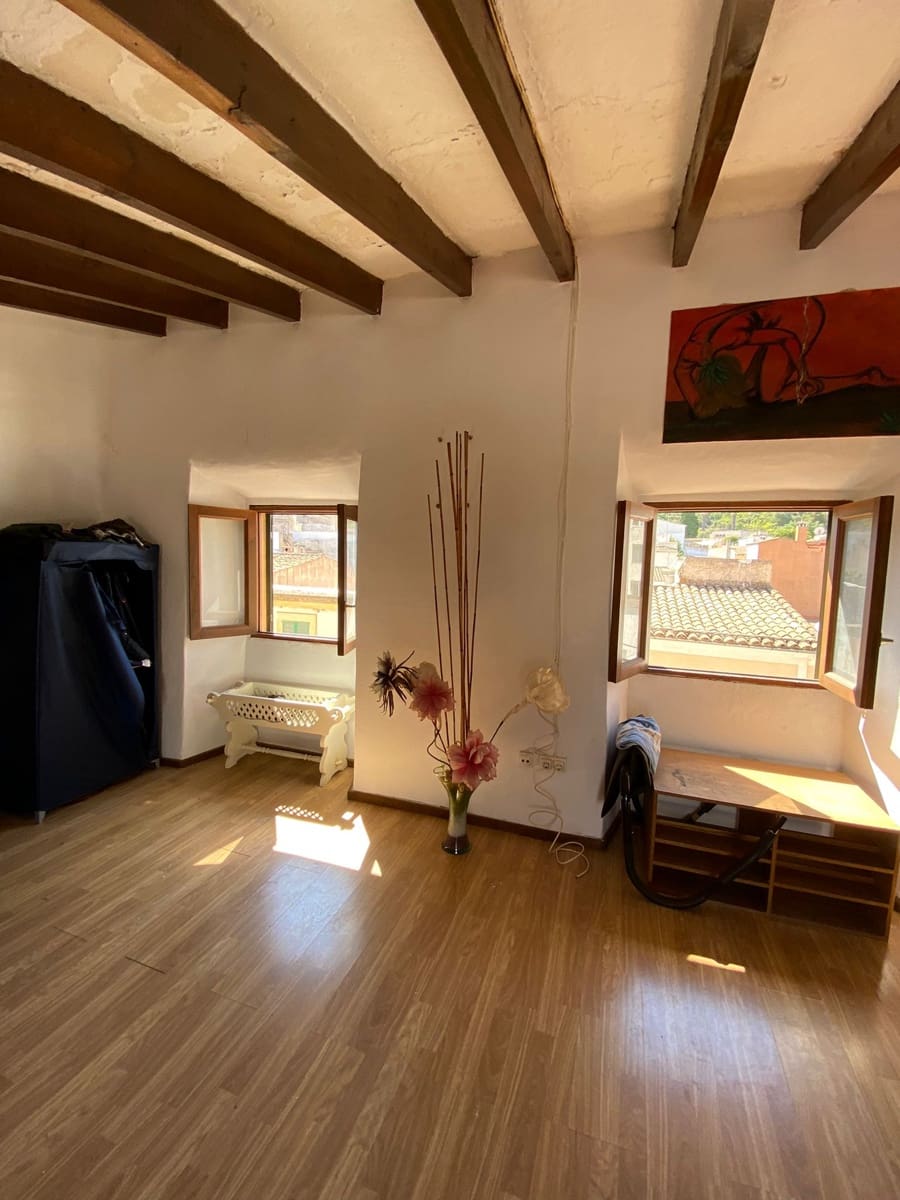 Casa de 8 habitaciones en Felanitx en venta - 595.000 € (Ref: 7376670)