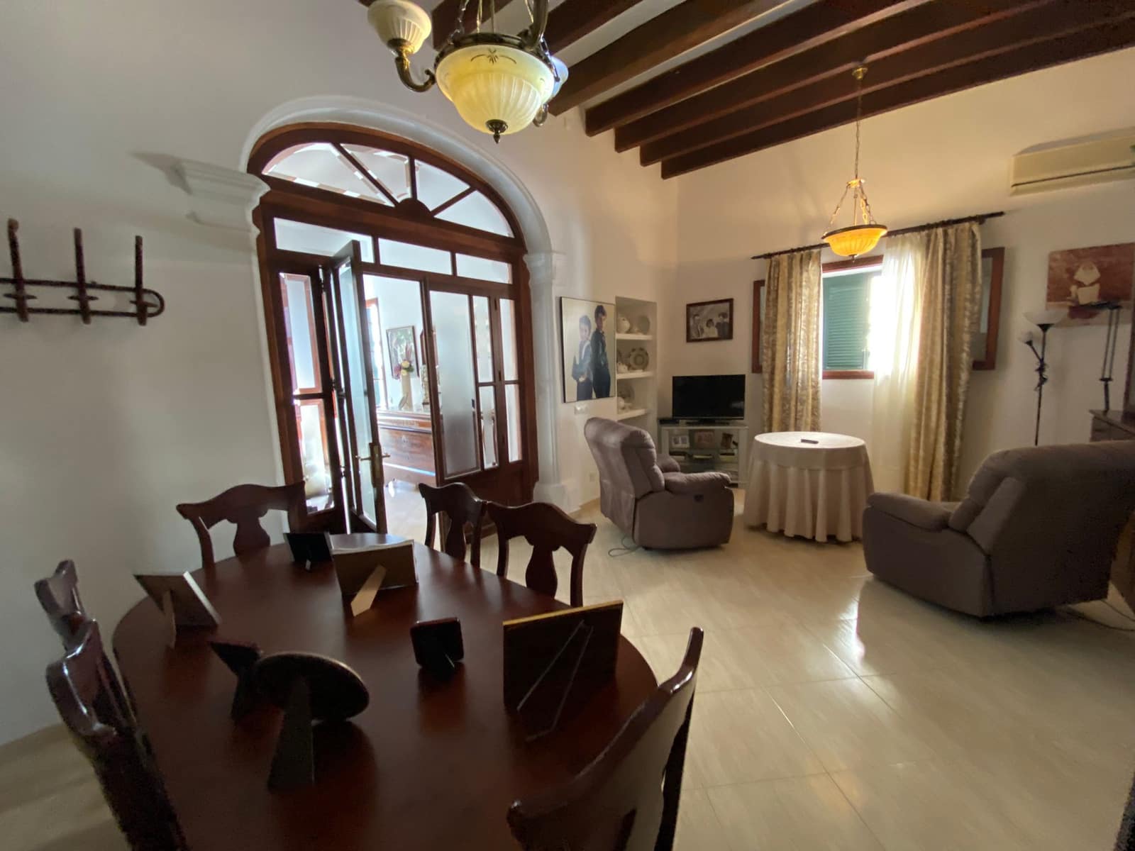 Casa de 8 habitaciones en Felanitx en venta - 595.000 € (Ref: 7376670)