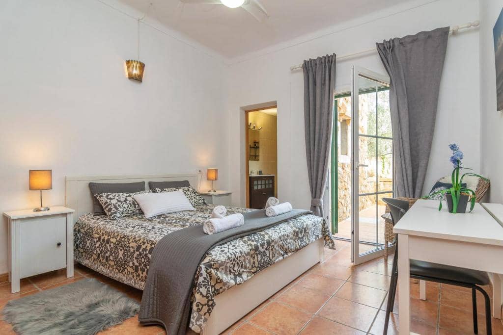 5 quarto Moradia para venda em Portocolom com piscina - 1 995 000 € (Ref: 7555741)