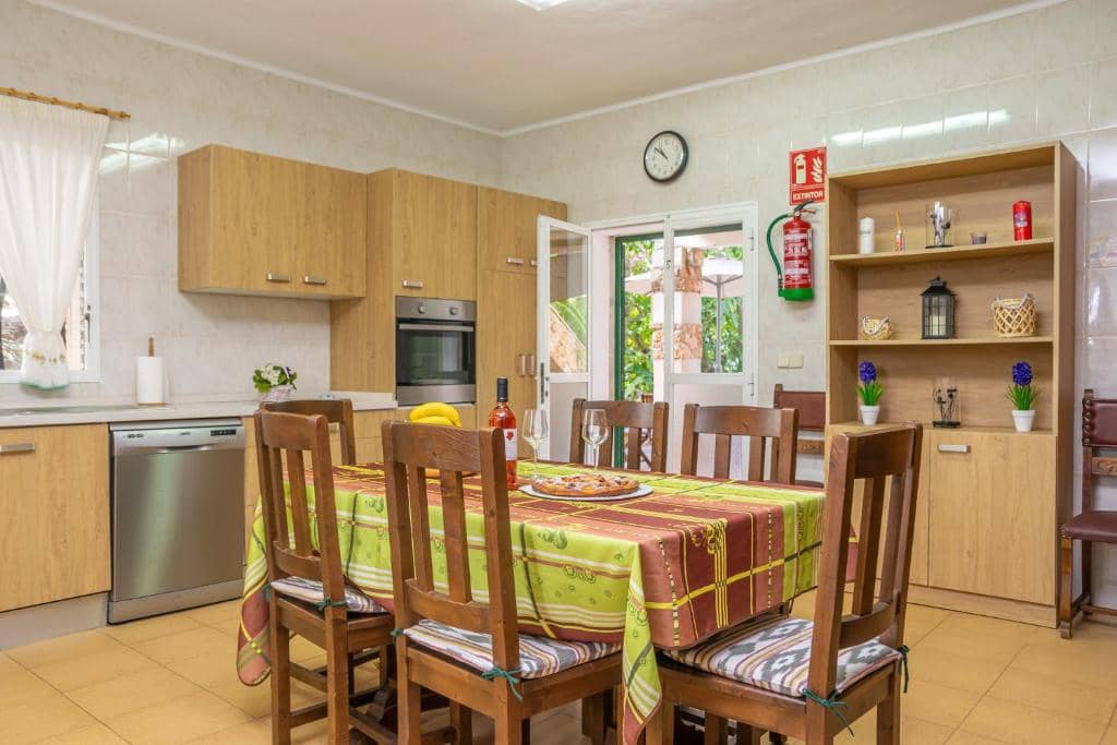 5 quarto Moradia para venda em Portocolom com piscina - 1 995 000 € (Ref: 7555741)