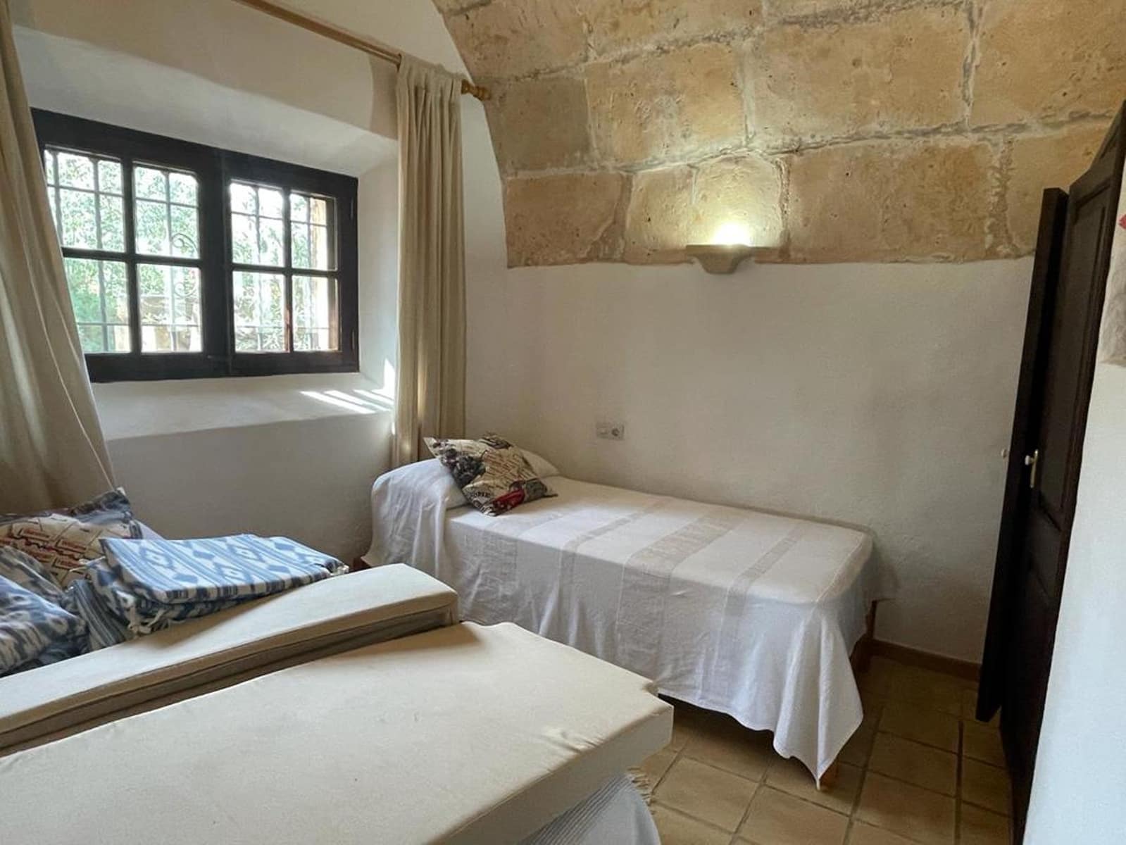 3 bedroom Finca/Country House for rent in Felanitx with pool - € 2,500 (Ref: 7565983)