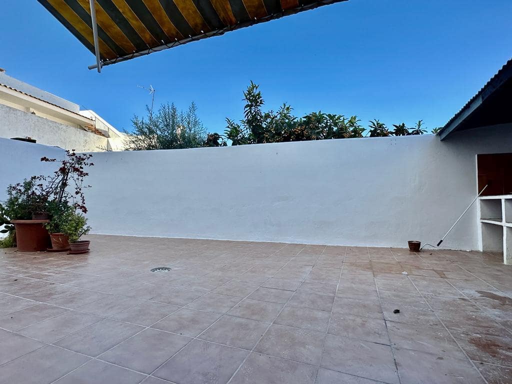 4 bedroom Townhouse for sale in Portocolom - € 450,000 (Ref: 7572223)