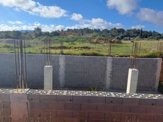 Mark till salu i Algaida - 295 000 € (Ref: 7713771)