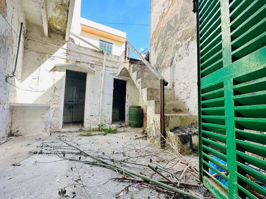 Dom na sprzedaż w Felanitx - 160 000 € (Ref: 7856279)