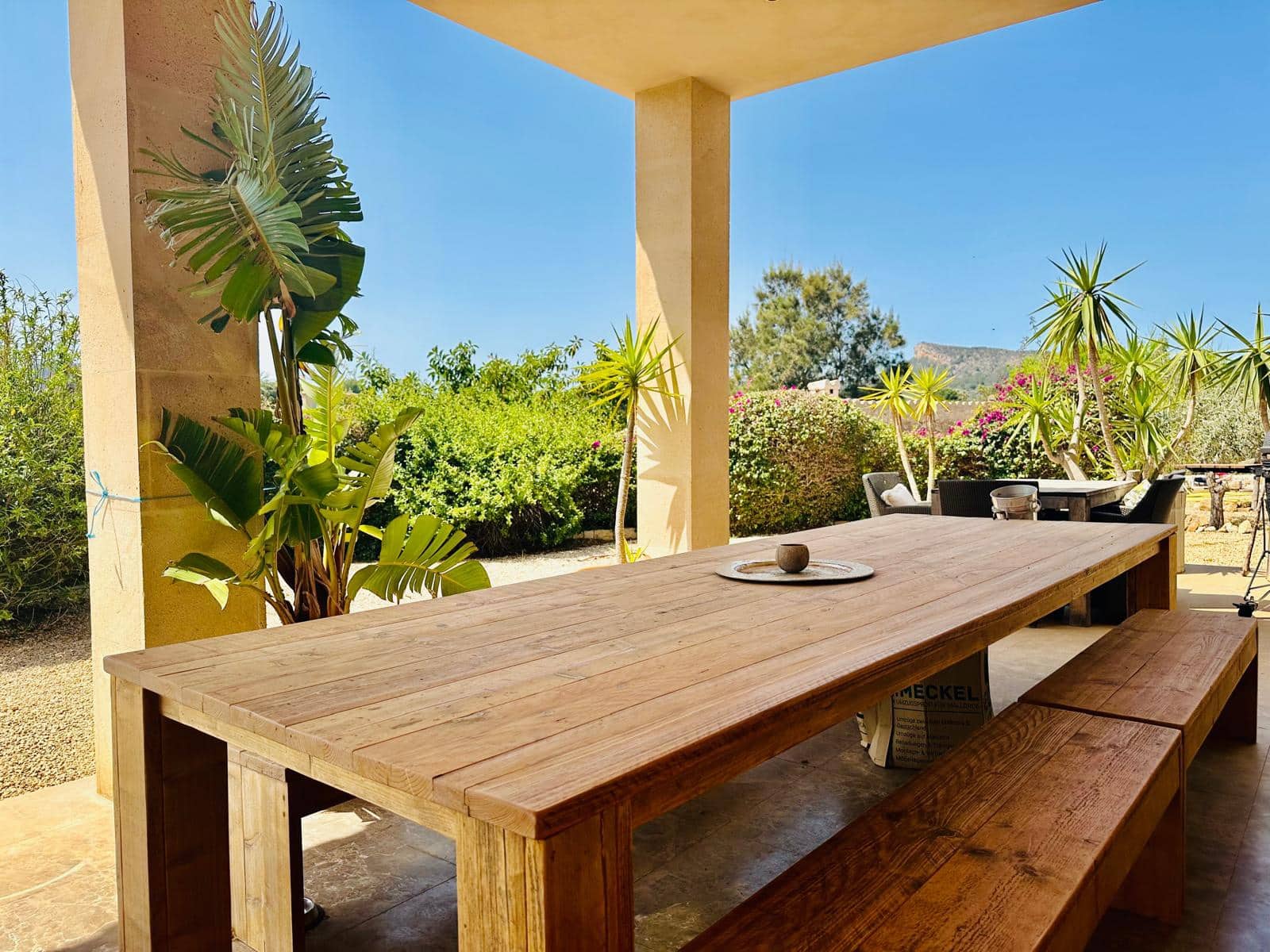 Villa for sale in Manacor with pool - € 3,890,000 (Ref: 7881630)