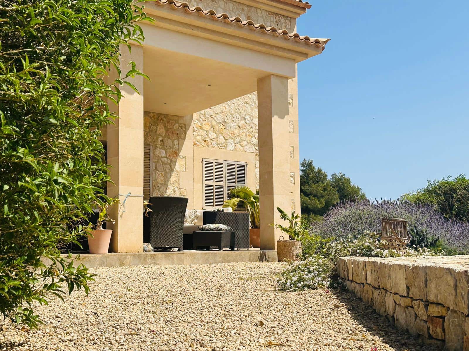 Villa for sale in Manacor with pool - € 3,890,000 (Ref: 7881630)