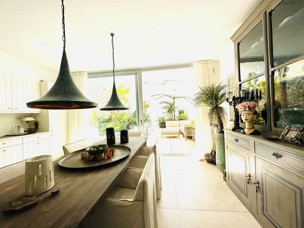 3 slaapkamer Huis te koop in Portocolom met zwembad - € 1.350.000 (Ref: 7956949)