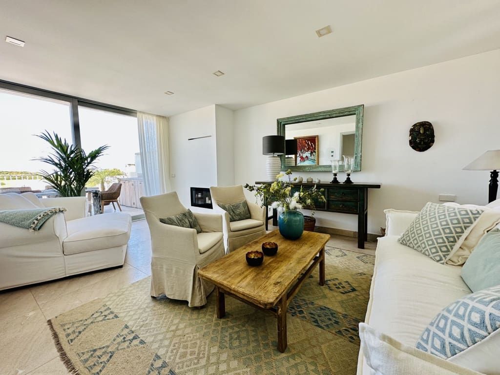 3 slaapkamer Huis te koop in Portocolom met zwembad - € 1.350.000 (Ref: 7956949)