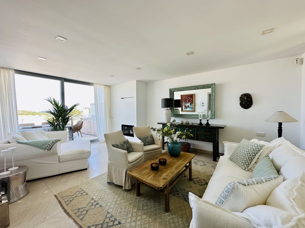 3 slaapkamer Huis te koop in Portocolom met zwembad - € 1.350.000 (Ref: 7956949)