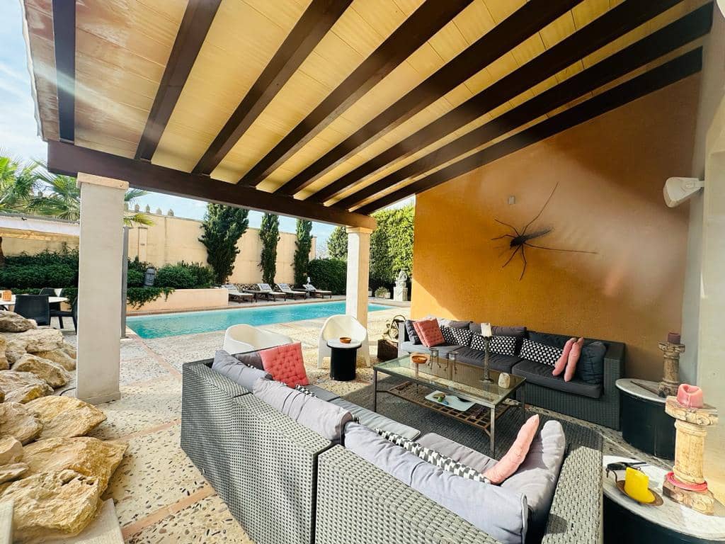 5 soverom Finca/Herregård til salgs i Felanitx med svømmebasseng - € 2 300 000 (Ref: 7985188)