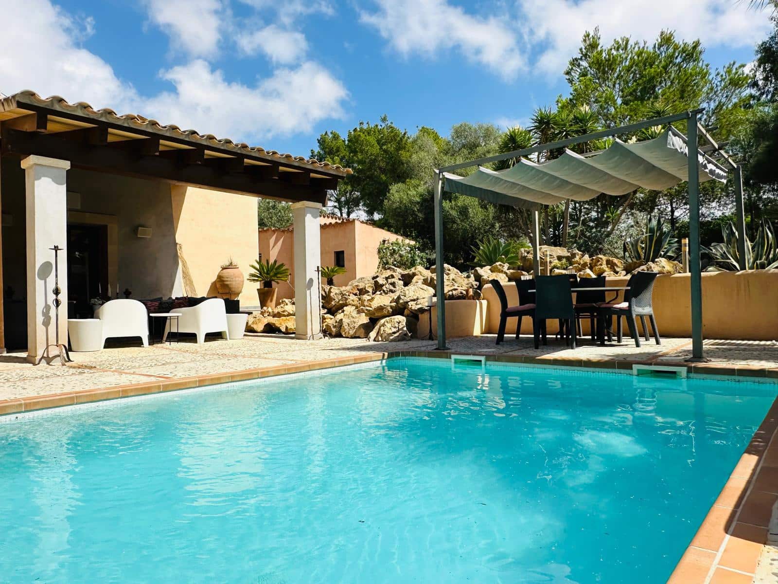 5 soverom Finca/Herregård til salgs i Felanitx med svømmebasseng - € 2 300 000 (Ref: 7985188)