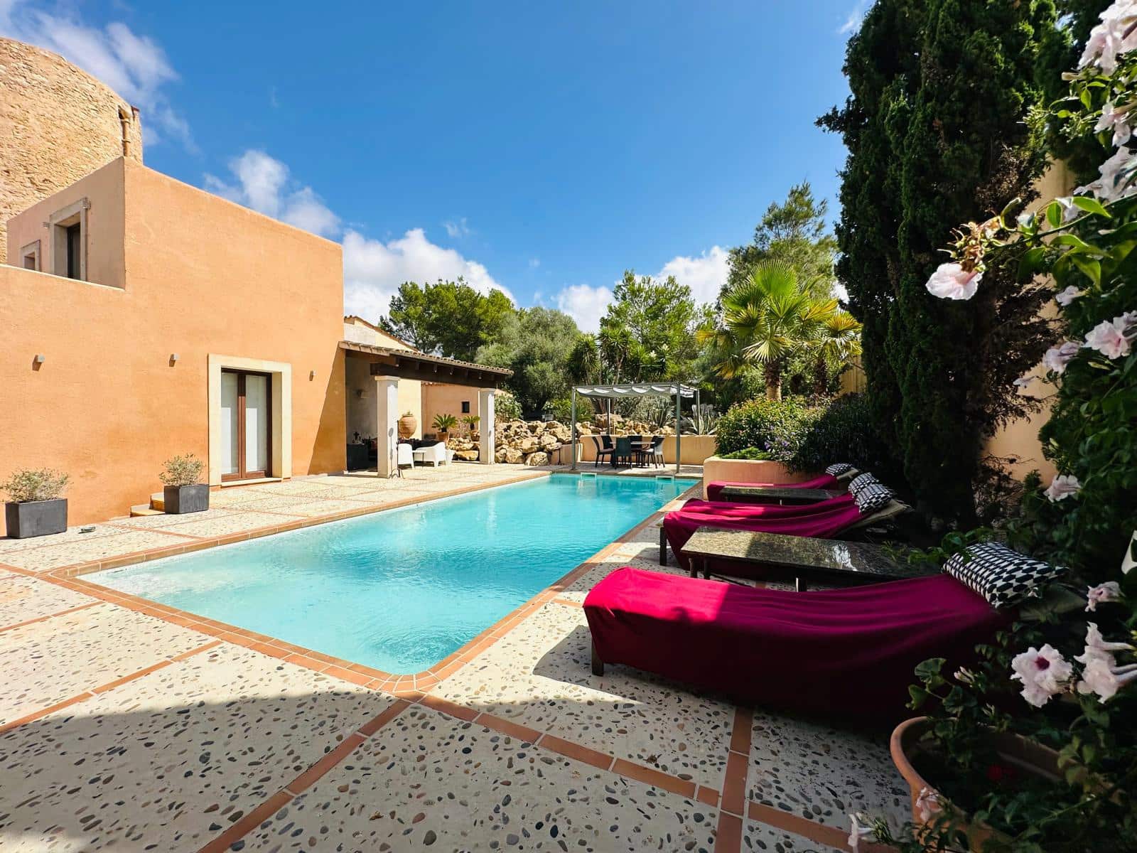 5 soverom Finca/Herregård til salgs i Felanitx med svømmebasseng - € 2 300 000 (Ref: 7985188)