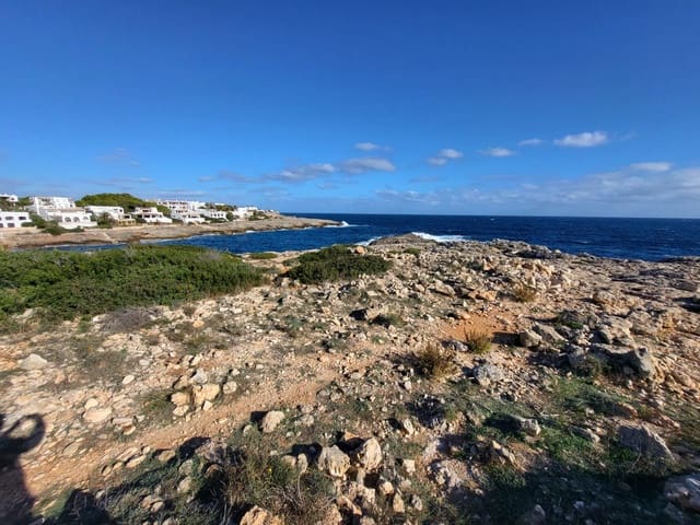 Tontti myytävänä paikassa Cala d'Or, Santanyí - 1 700 000 € (Ref: 8045870)