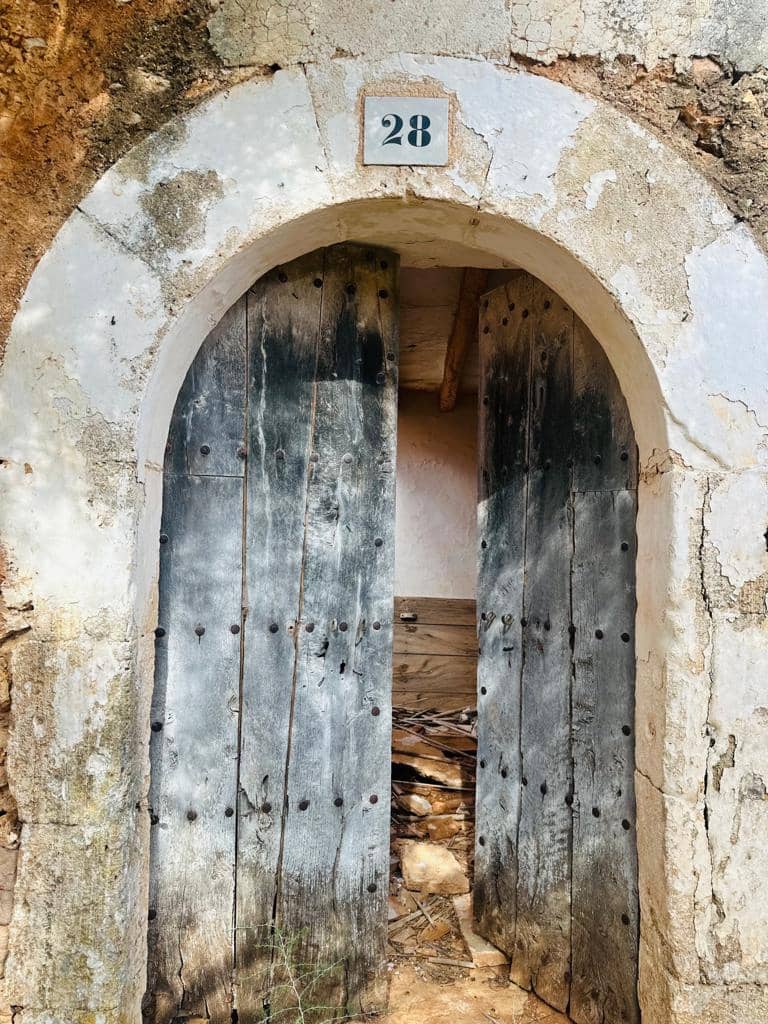 7 slaapkamer Finca/Landhuis te koop in Sa Rapita / La Rapita met garage - € 450.000 (Ref: 8049014)