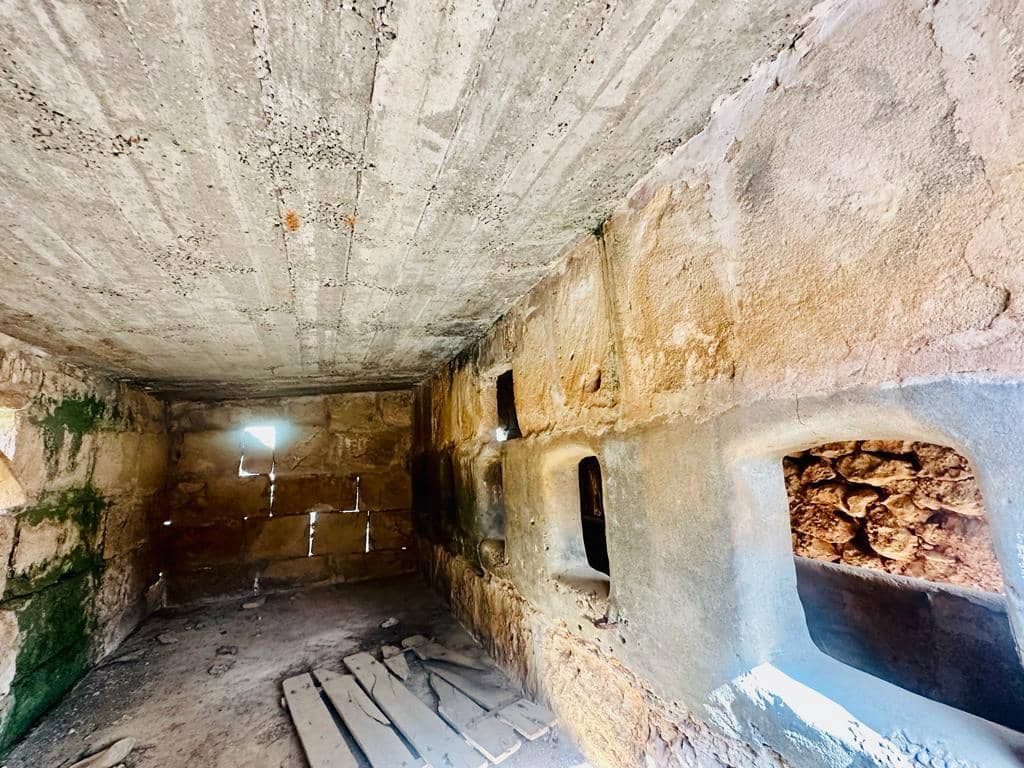 7 slaapkamer Finca/Landhuis te koop in Sa Rapita / La Rapita met garage - € 450.000 (Ref: 8049014)