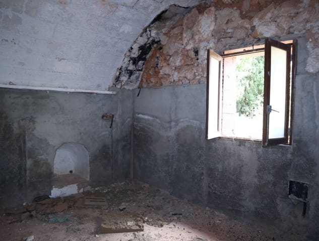 4 slaapkamer Huis te koop in Felanitx - € 189.000 (Ref: 8055858)