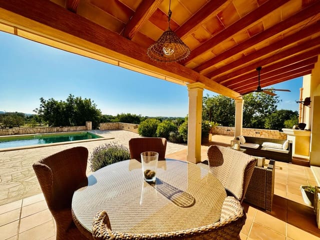 4 chambre Finca/Maison de Campagne à vendre à Cas Concos, Felanitx avec piscine - 1 700 000 € (Ref: 8099851)