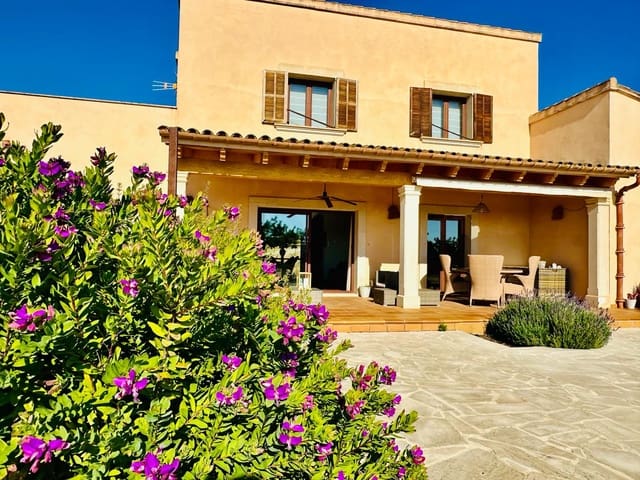 4 chambre Finca/Maison de Campagne à vendre à Cas Concos, Felanitx avec piscine - 1 700 000 € (Ref: 8099851)