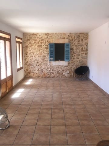 3 soveværelse Byhus til salg i Es Llombards, Santanyí med swimmingpool garage - € 550.000 (Ref: 8280870)