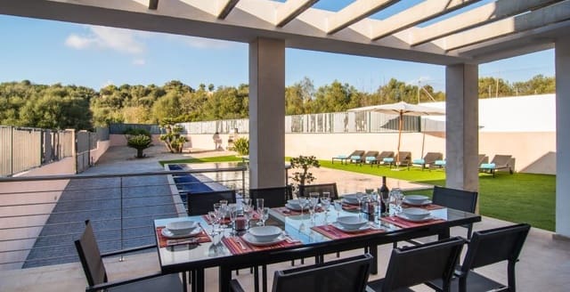 4 slaapkamer Rijtjeshuis te koop in Felanitx met zwembad garage - € 1.195.000 (Ref: 8451436)