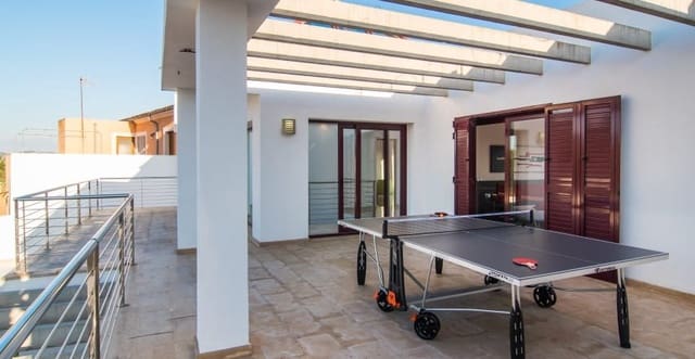 4 slaapkamer Rijtjeshuis te koop in Felanitx met zwembad garage - € 1.195.000 (Ref: 8451436)