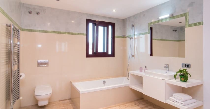 4 sovrum Radhus till salu i Felanitx med pool garage - 1 195 000 € (Ref: 8451436)