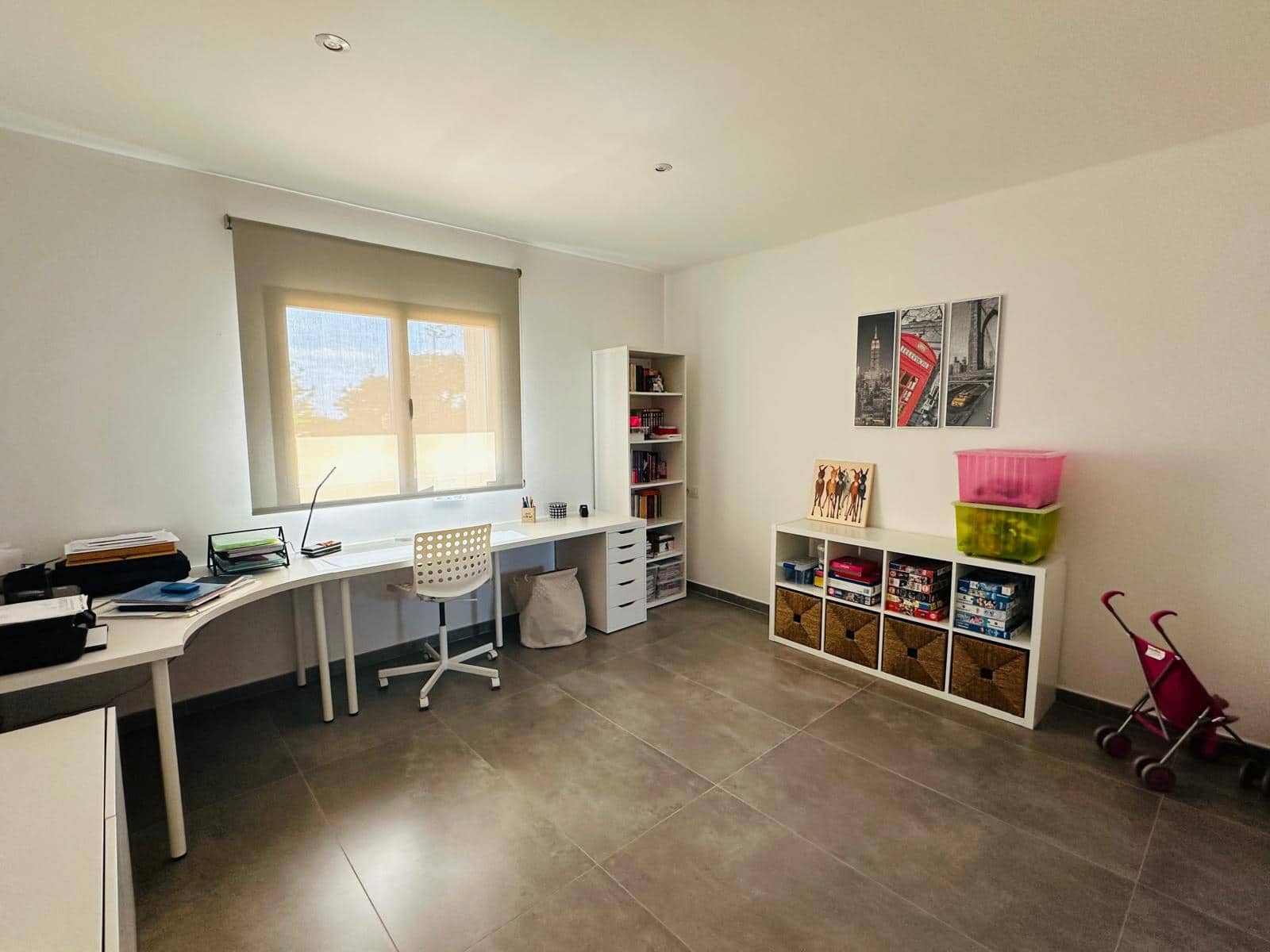 5 soveværelse Finca/Landehus til salg i Espinagar med swimmingpool garage - € 3.150.000 (Ref: 8499073)