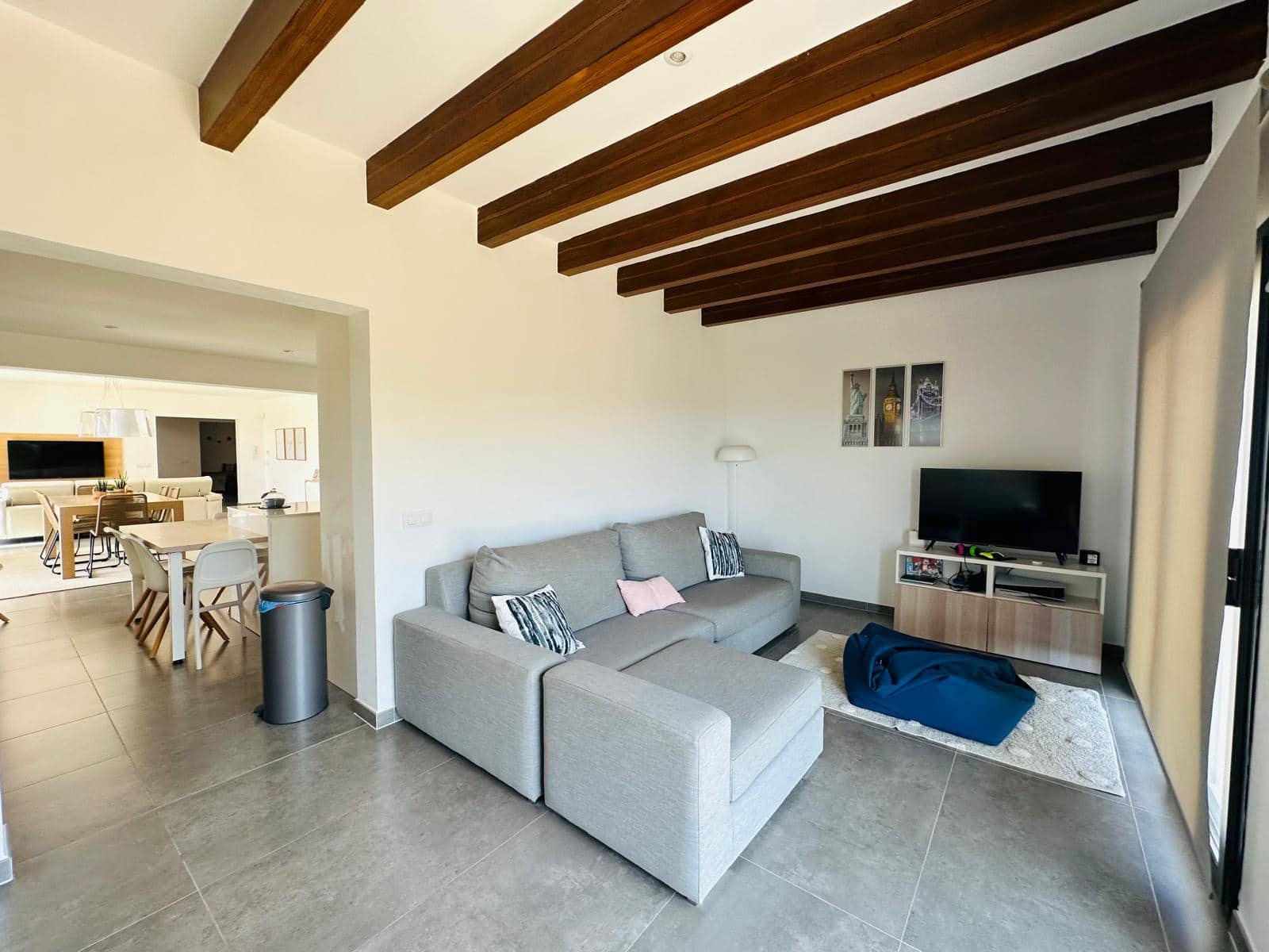 5 soveværelse Finca/Landehus til salg i Espinagar med swimmingpool garage - € 3.150.000 (Ref: 8499073)