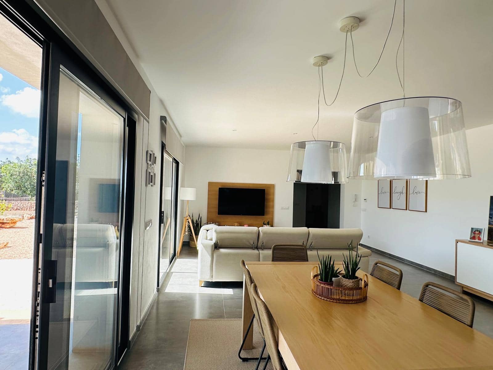 5 soveværelse Finca/Landehus til salg i Espinagar med swimmingpool garage - € 3.150.000 (Ref: 8499073)