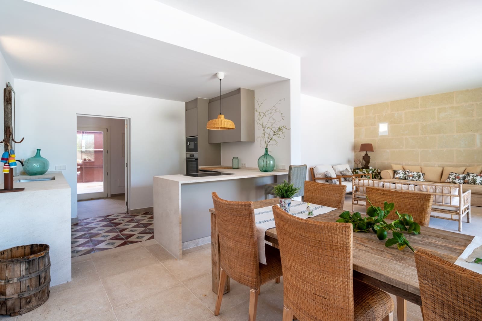 4 Zimmer Villa zu verkaufen in Ses Salines mit Pool Garage - 1.600.000 € (Ref: 8609264)