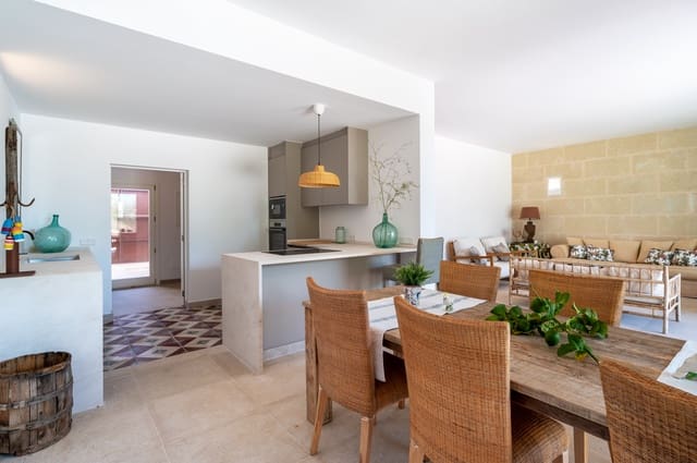 4 quarto Moradia para venda em Ses Salines com piscina garagem - 1 600 000 € (Ref: 8609264)