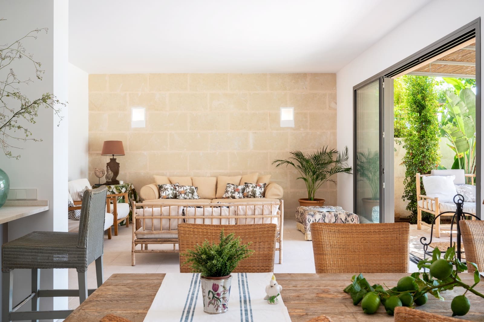 4 Zimmer Villa zu verkaufen in Ses Salines mit Pool Garage - 1.600.000 € (Ref: 8609264)