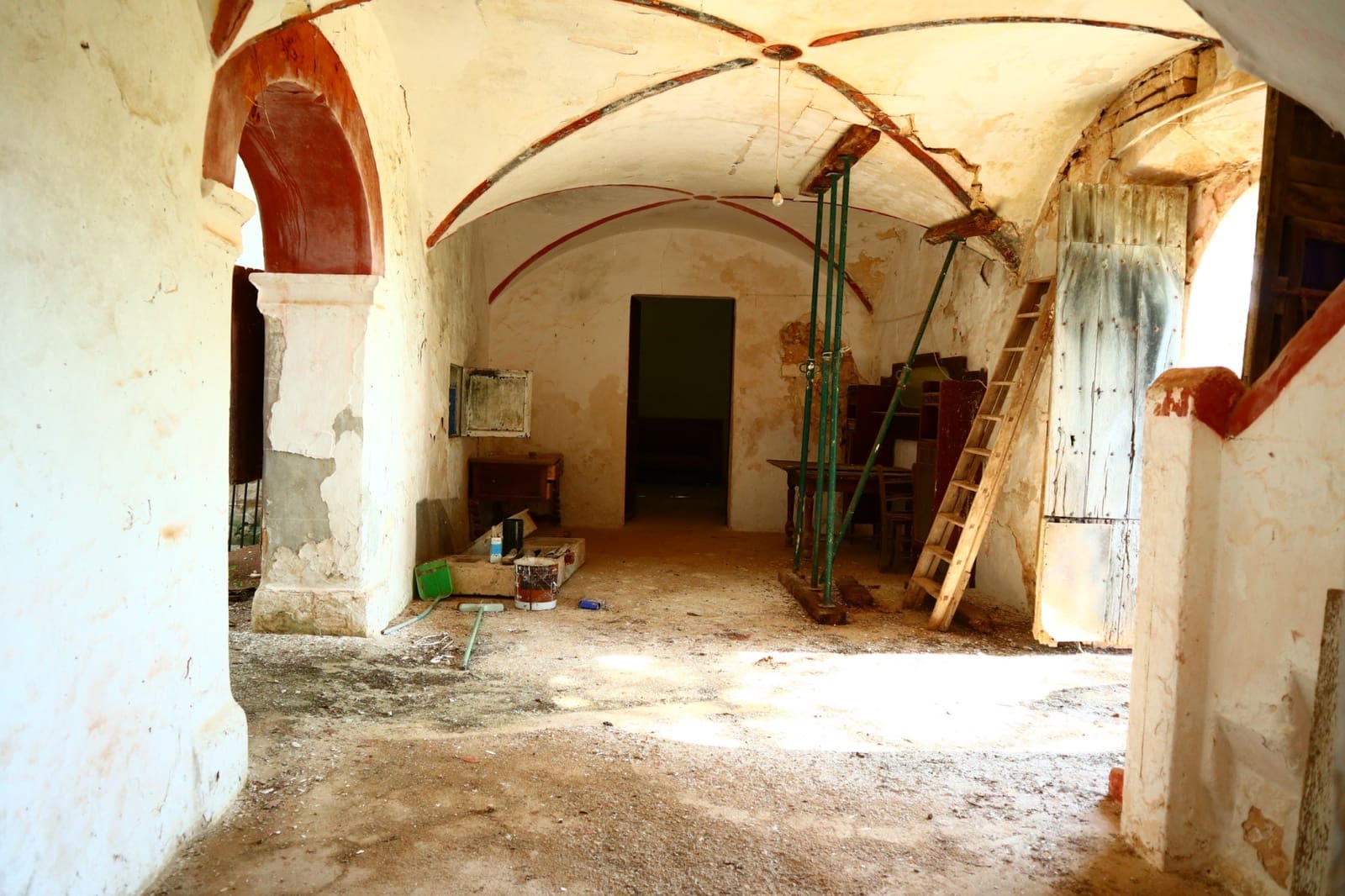 12 soveværelse Finca/Landehus til salg i Felanitx med garage - € 2.650.000 (Ref: 8680707)