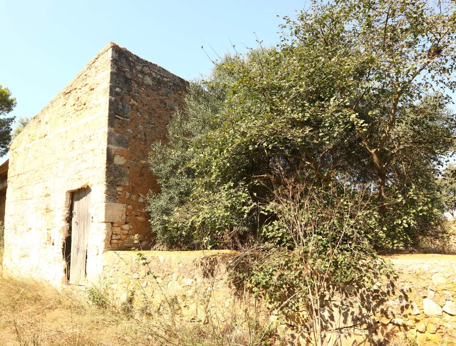 12 soveværelse Finca/Landehus til salg i Felanitx med garage - € 2.650.000 (Ref: 8680707)