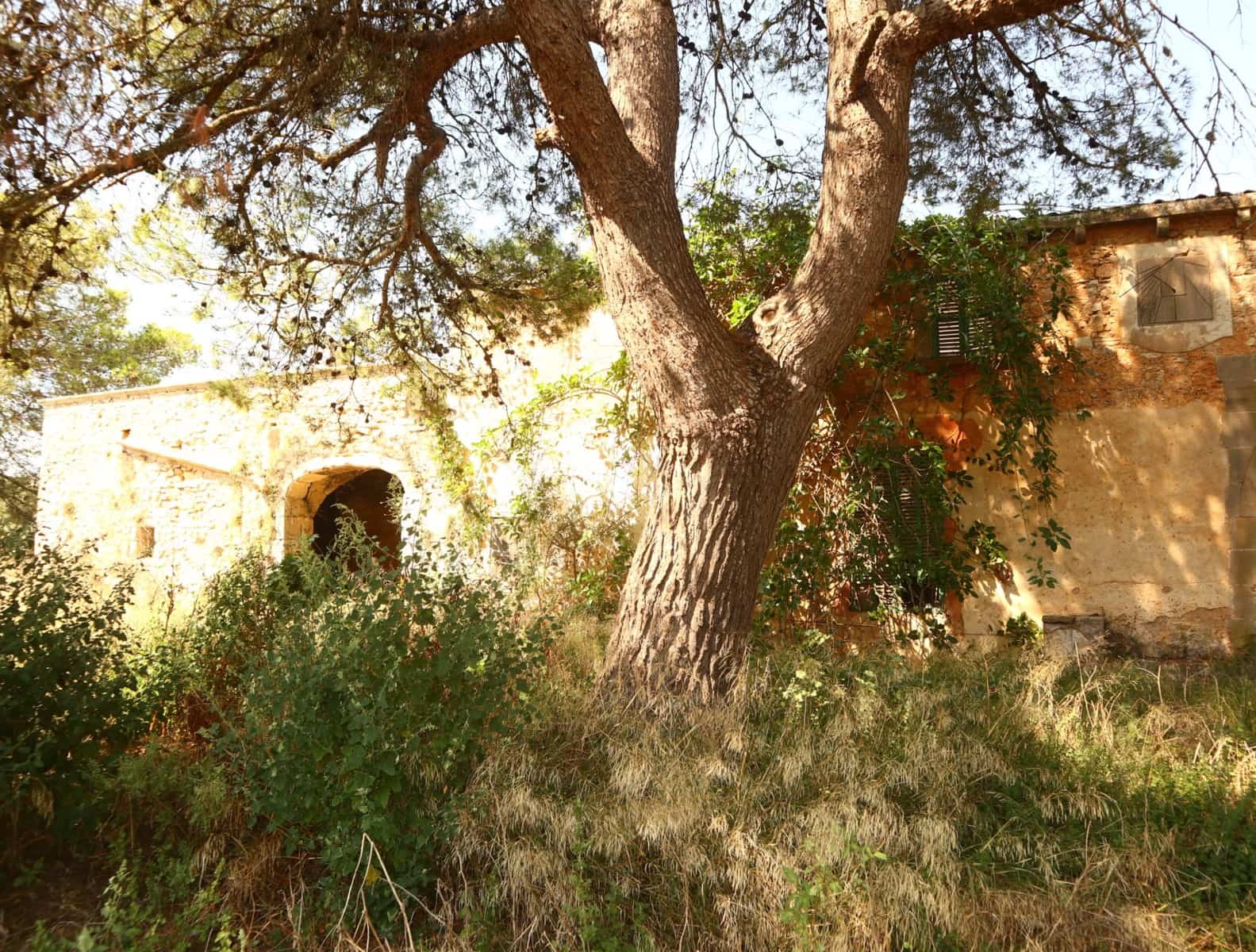 12 soveværelse Finca/Landehus til salg i Felanitx med garage - € 2.650.000 (Ref: 8680707)