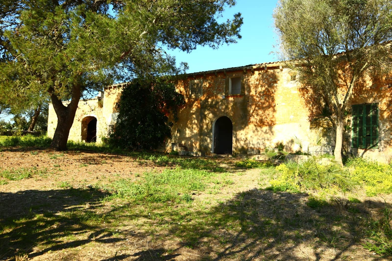 12 soveværelse Finca/Landehus til salg i Felanitx med garage - € 2.650.000 (Ref: 8680707)