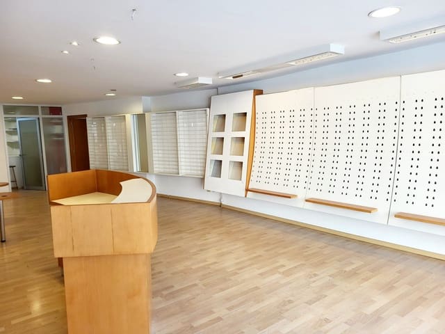 2 makuuhuone Kaupallinen vuokrattavana paikassa Felanitx - 1 200 € (Ref: 8835168)