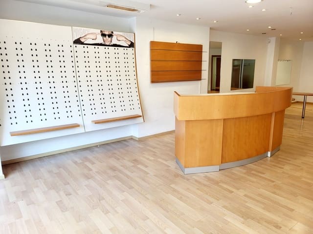 2 makuuhuone Kaupallinen vuokrattavana paikassa Felanitx - 1 200 € (Ref: 8835168)