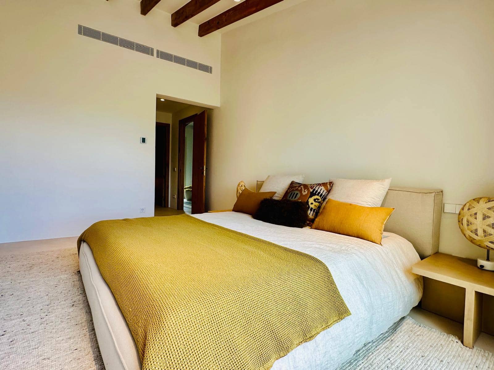 3 bedroom Townhouse for sale in Felanitx with pool - € 1,580,000 (Ref: 8935854)
