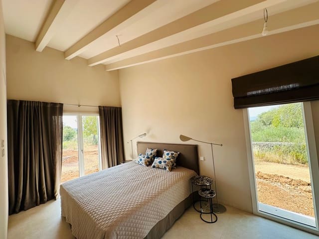 4 chambre Finca/Maison de Campagne à vendre à Felanitx avec piscine - 2 050 000 € (Ref: 8952269)